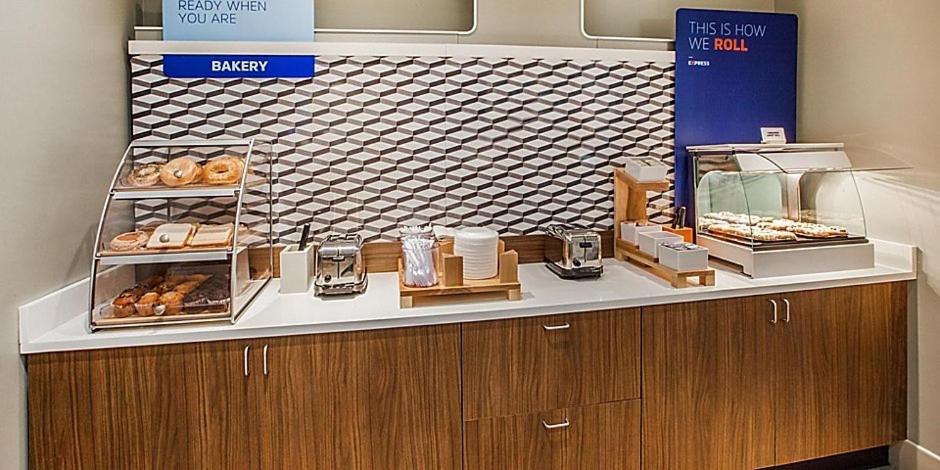 Holiday Inn Express & Suites - Dahlonega - University Area By Ihg Екстериор снимка